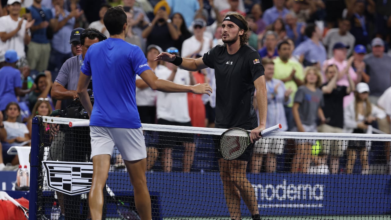 Daniel Galán se impuso al griego Stéfanos Tsitsipas, con un resultado de 6-0, 6-1, 3-6 y 7-5.
