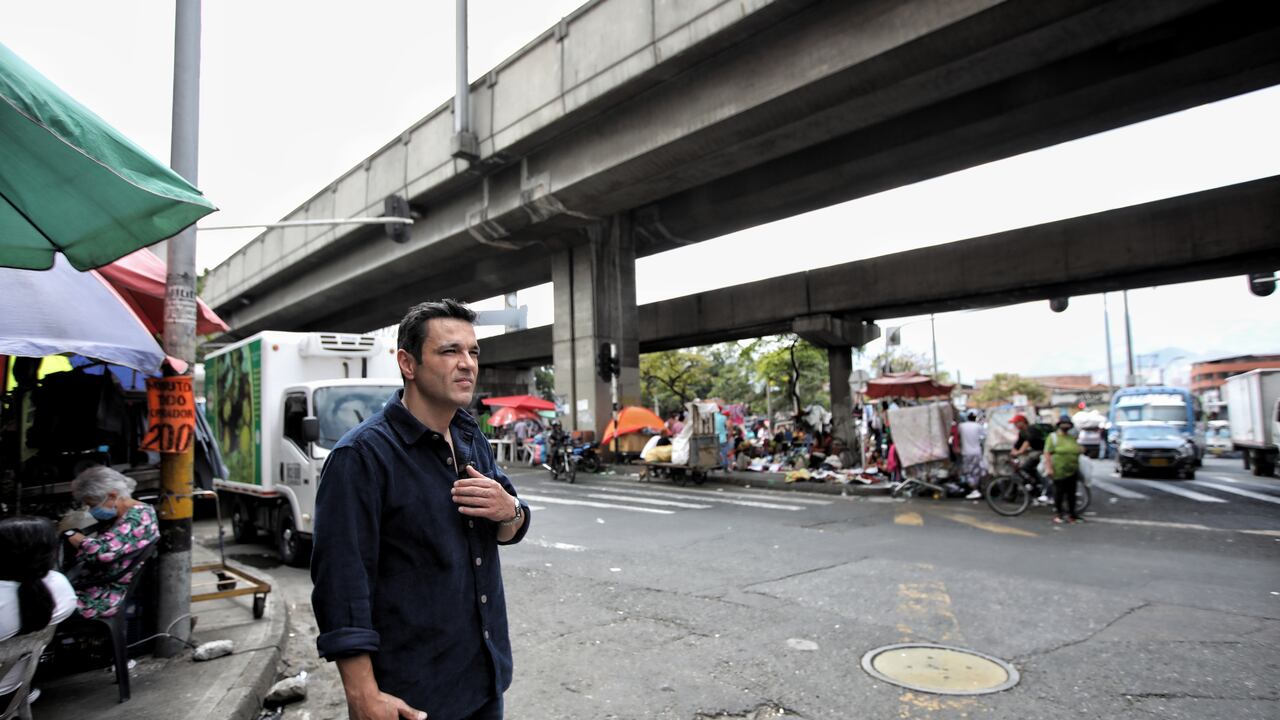 Metro de Medellin, Juan Diego Alvira