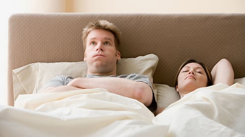 Polución nocturna, la reacción que avergüenza a algunos hombres