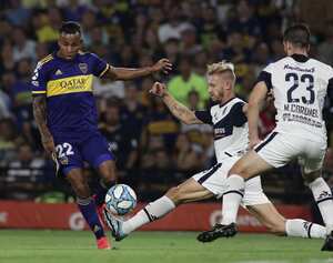 Sebastián Villa jugó un buen partido ante Gimnasio en el juego definitivo por la Superliga.