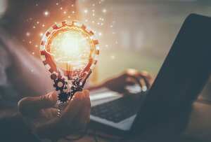 Trabajo, educación y finanzas.