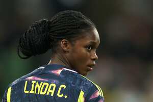 Linda Caicedo ya visualiza lo que será el choque ante las inglesas.