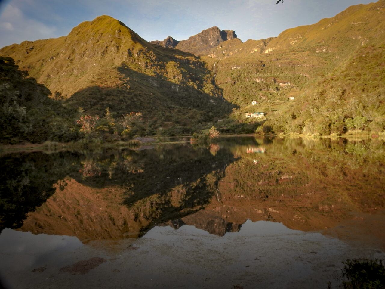 Paisajes que se ven en La laguna de Comagueta