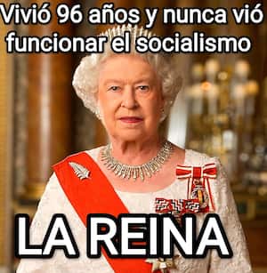 Memes de la reina Isabel inundaron las redes sociales.