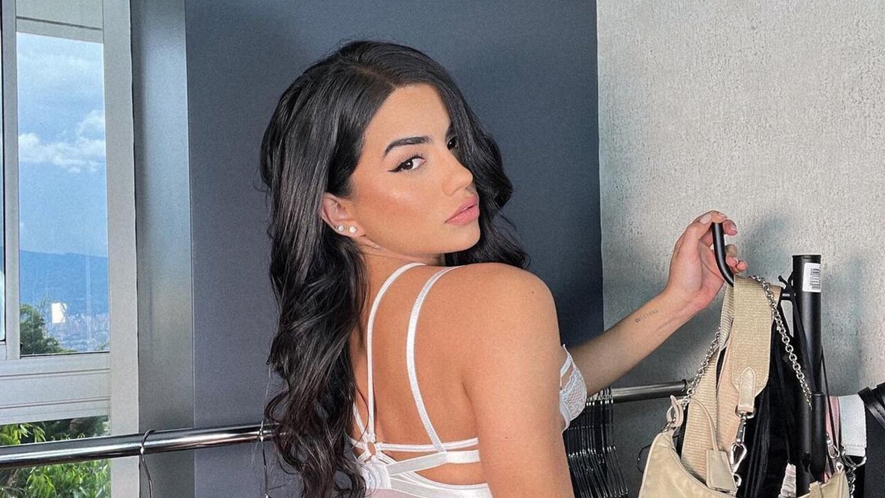 Luisa Castro y su tanguita en plena isla griega que descrestó a sus seguidores