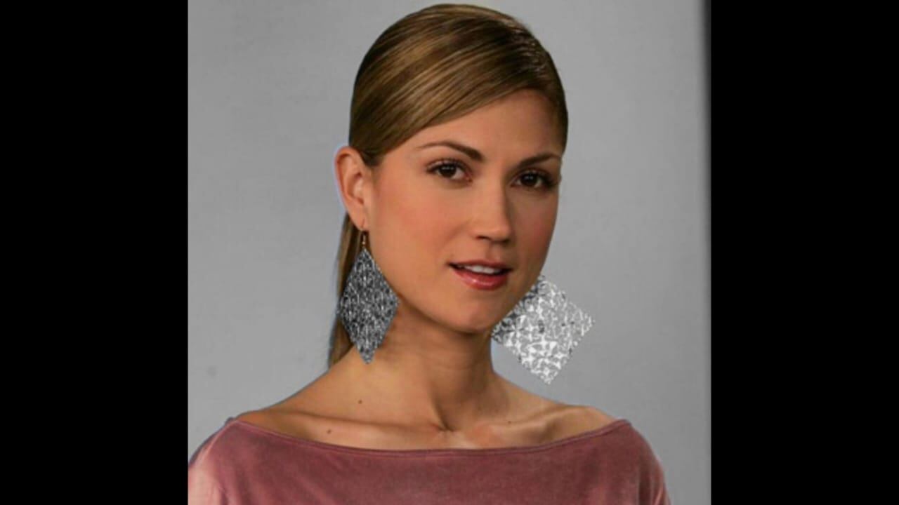 Ella es la joven que todos aseguran es idéntica a la fallecida Lina ...