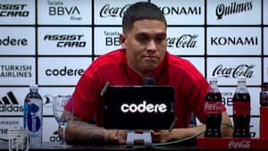 Juan Fernando Quintero marcó el cuarto gol de River en el triunfo de este domingo ante Argentinos Juniors