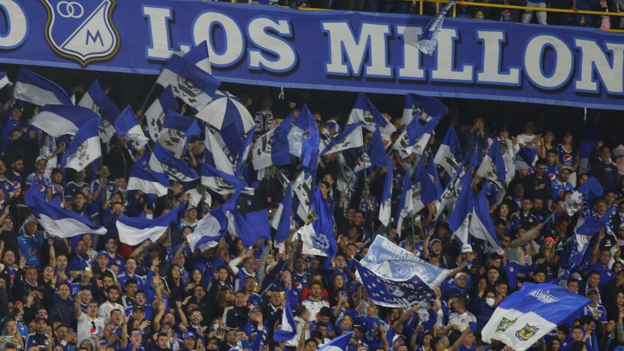 Aficionados de Millonarios.