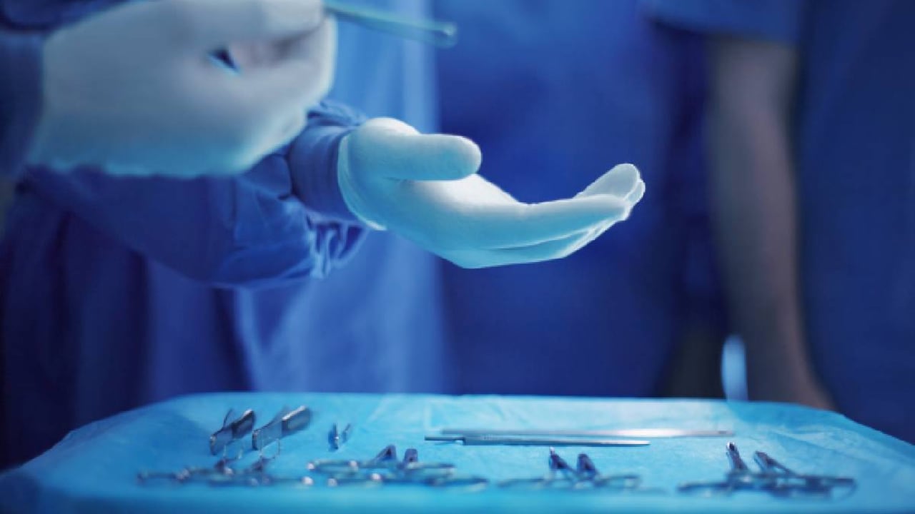 Tras descubrir el caso de difalia, el menor tuvo que ser operado, pues uno de los órganos no era funcional.