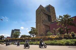 EDIFICIO TELEANTIOQUIA
MEDELLIN CENTRO
MOTOS
MOTOCICLISTA