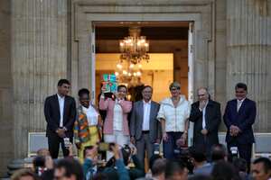 Presidente Gustavo Petro y la Ministra de salud Carolina Corcho