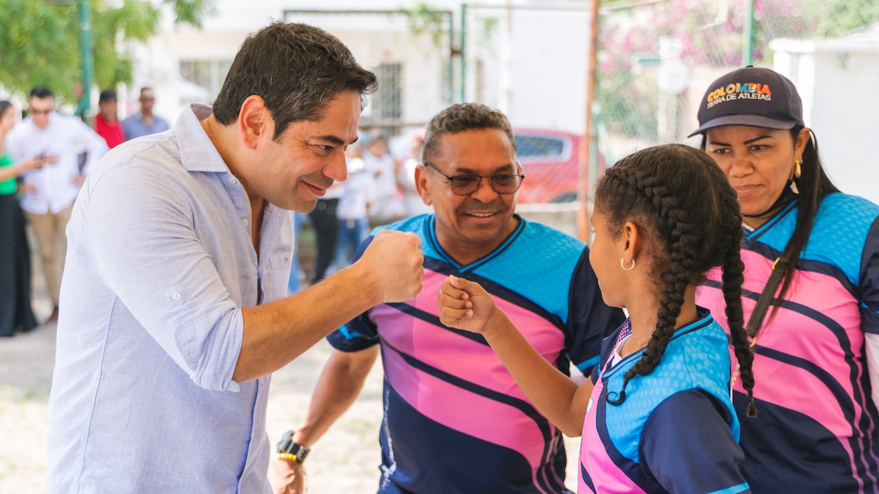 Cancha de Luis Díaz en Barrancas, La Guajira