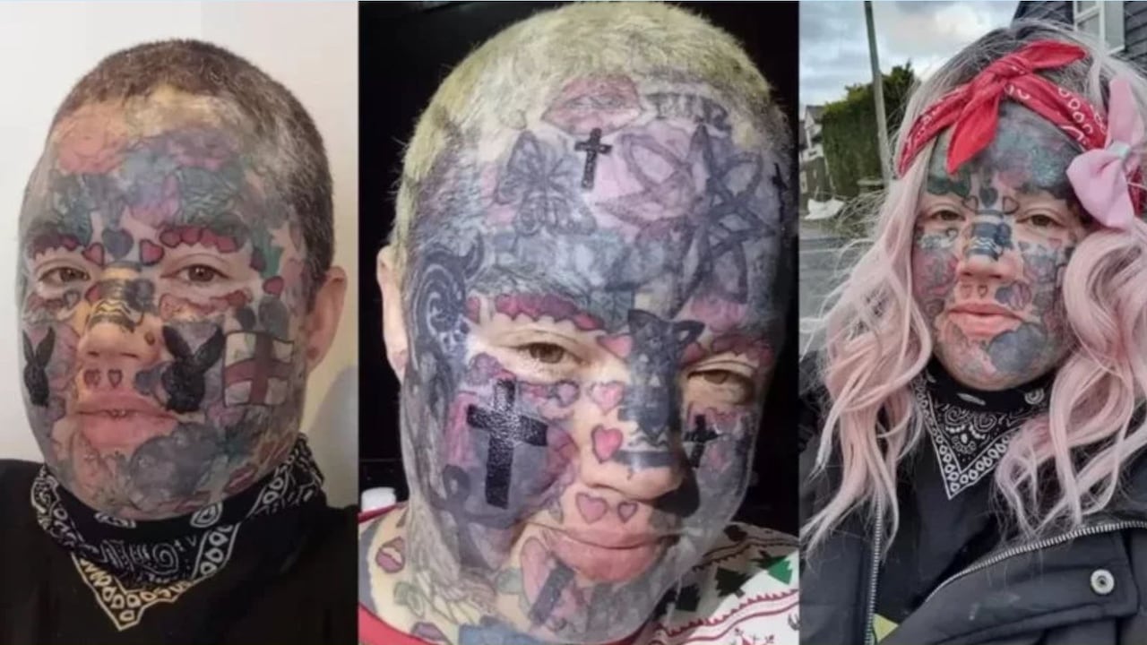 Mujer británica denuncia discriminación popr sus tatuajes
X @LaCaderadeEva/ @lasillarota