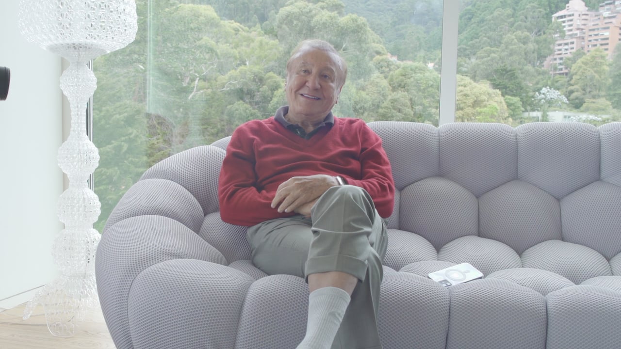 Rodolfo en su apartamento