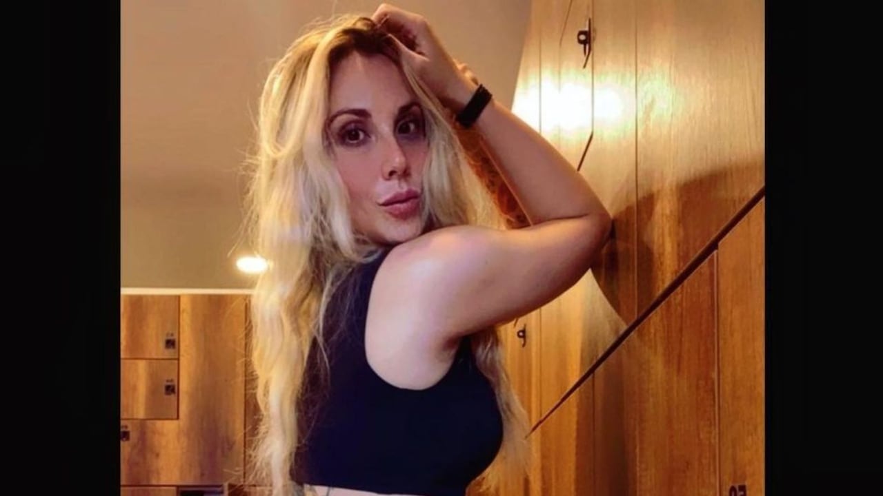 Foto de Jualiana Casali en lenceria transparente que puso a sudar sus seguidores