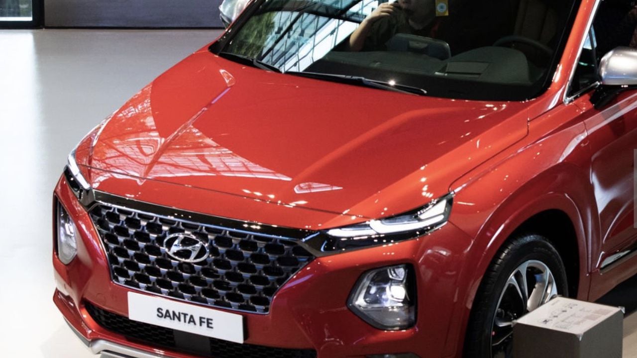 Este modelo de la Hyundai Santa Fe está entre los llamados para ser retirada y arreglar su problema